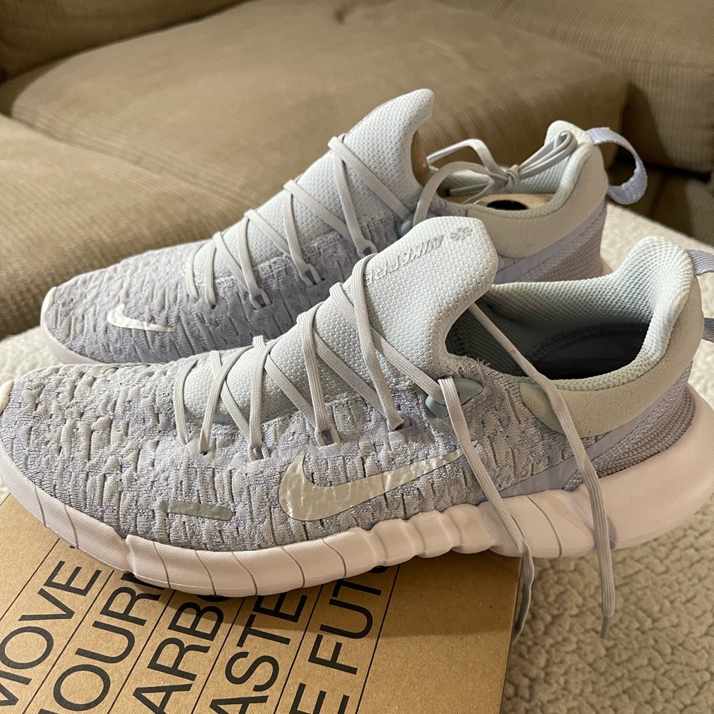 Nike free RN 5.0 running athletic shoes